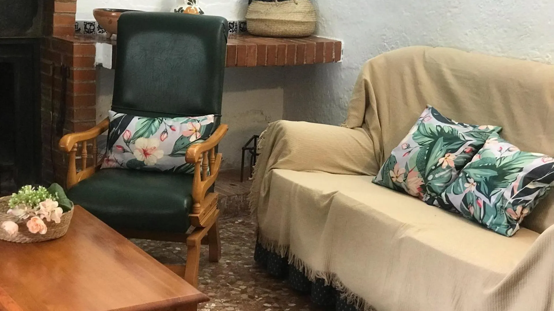 Casa Rural En Parque Natural Con Chimenea, Piscina Y Barbacoa En Viznar Дом отдыха